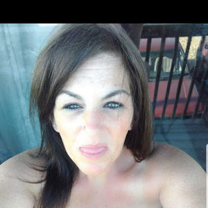 Meet your Posher, Selena